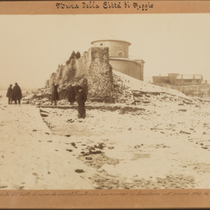 Museo: foto Veduta del tratto di mura da via del Guasto a via Campomarzio in demolizione nell’ inverno 1885-86
